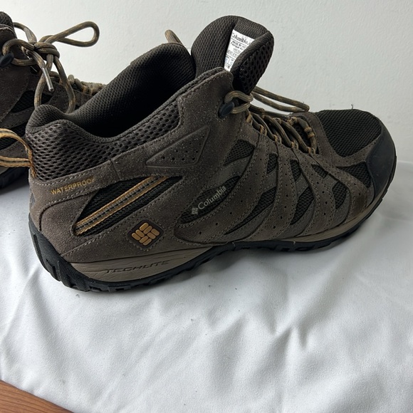 Columbia Techlite Mid Sneaker Boot MINT CONDITION Size 13  Waterproof BM3939-231 - Picture 7 of 9